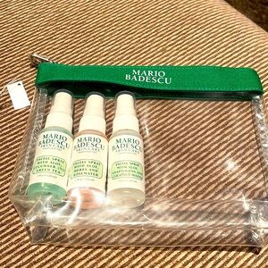 Mario Badescu Clear Makeup/CosmeticCase w/(3) different samples facial spray NEW